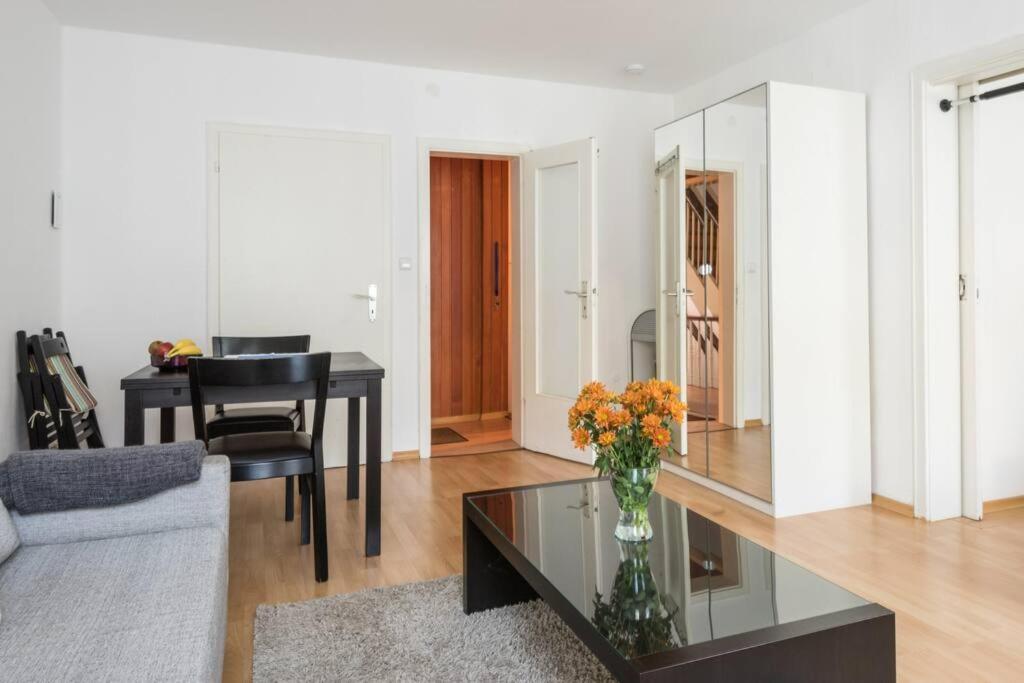 Gemuetliche Wohnung Im Schwarzwald In Bester Lage Von Bad Wildbad Buitenkant foto